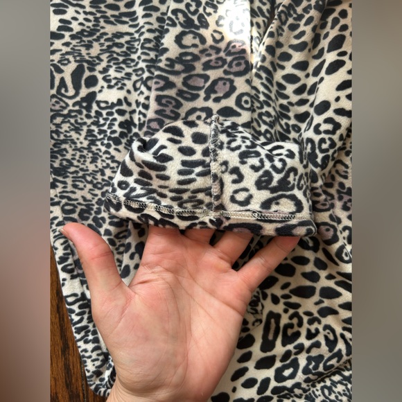 Natori Cheetah Lounge Pant - Picture 8 of 14